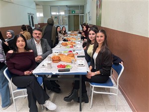 Bölüm Öğrencilerimiz ve Akademisyenlerimiz Gelin Tanış Olalım Kahvaltısında Bir Araya Geldi