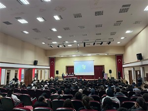 Aksaray Üniversitesi ve Ortaköy Belediyesi İşbirliğiyle Ortaköylü Yunus Emre Paneli Gerçekleştirildi