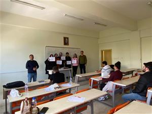 Büro Hizmetleri ve Sekreterlik Programı 2.Sınıf Öğrencileri Sertifikalarını Aldılar